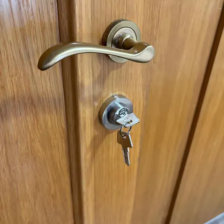 Magnifica Con Bano Privado Privatunterkunft